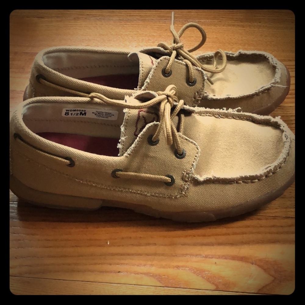 Twisted X moccasins 8.5 khakis